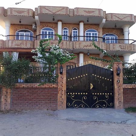 شقة Angel Eyes House الأقصر المظهر الخارجي الصورة